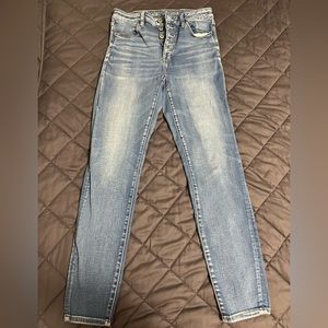 American Eagle Light Wash High Rise Jeggings